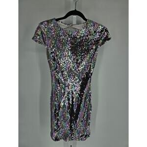 B Darlin Women's Silver Sequins Round Neck Body Fit Mini Dress Size 5/6 Cocktail